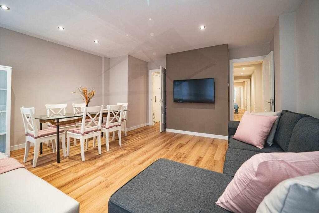 Begona Apartamento Gijon Luaran gambar