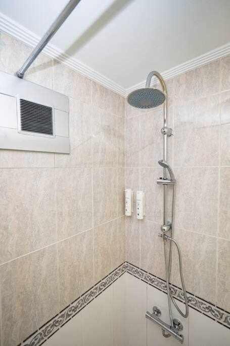 Begona Apartamento Gijon Luaran gambar